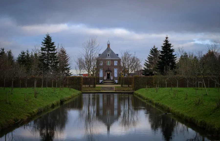 位于Voorburg的Hofwijck 花园外景